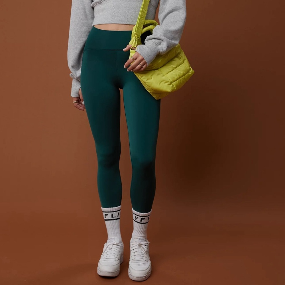 OFFLINE By Aerie Real Luxe Street Legging - Picture 1 of 4